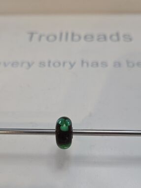 Trollbeads Black Glass Bead with Green Clover